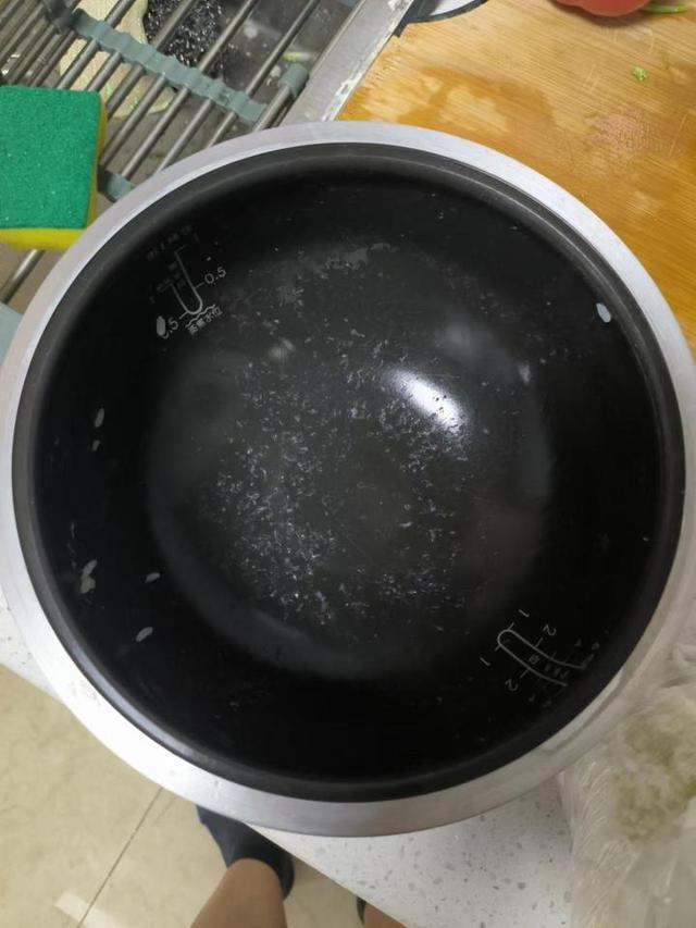 苏泊尔铁釜电饭煲使用说明（米饭要好吃选锅很关键）(4)